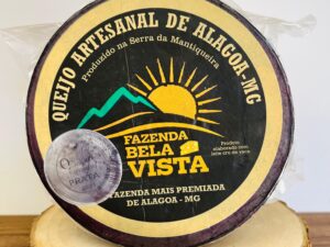 Queijo Artesanal Vinho 1 Kg (Prata no Prêmio Queijo Brasil 2023)