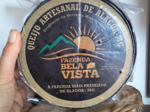 Queijo Capa Preta Fazenda Bela Vista 1 Kg